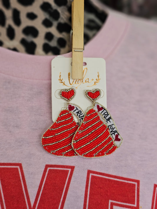 TRUE LOVE Kiss Beaded Earrings