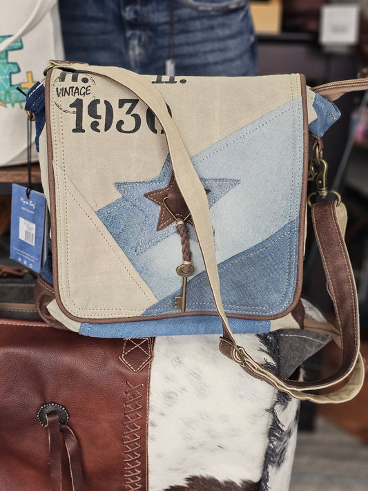 Blue Star Key Shoulder Bag