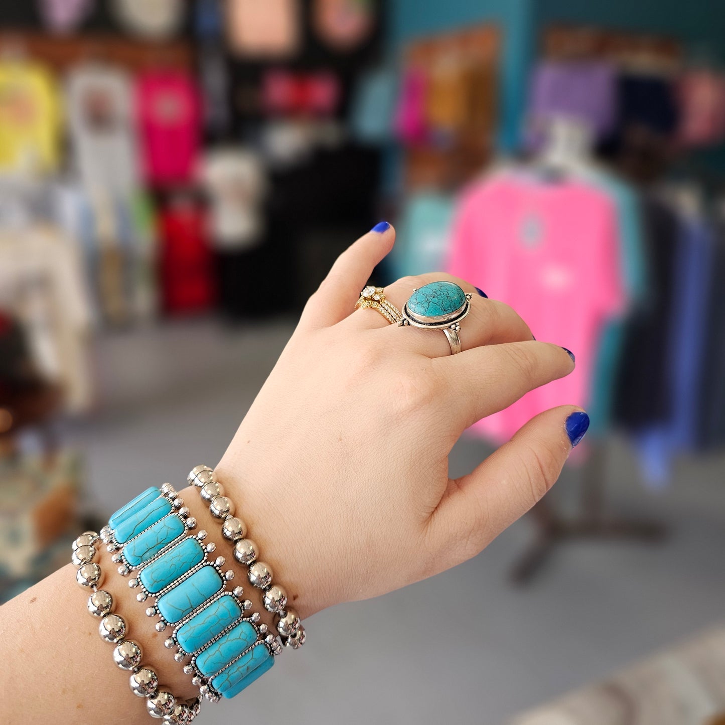 Prairie Rose Oval Turquoise Look Ring