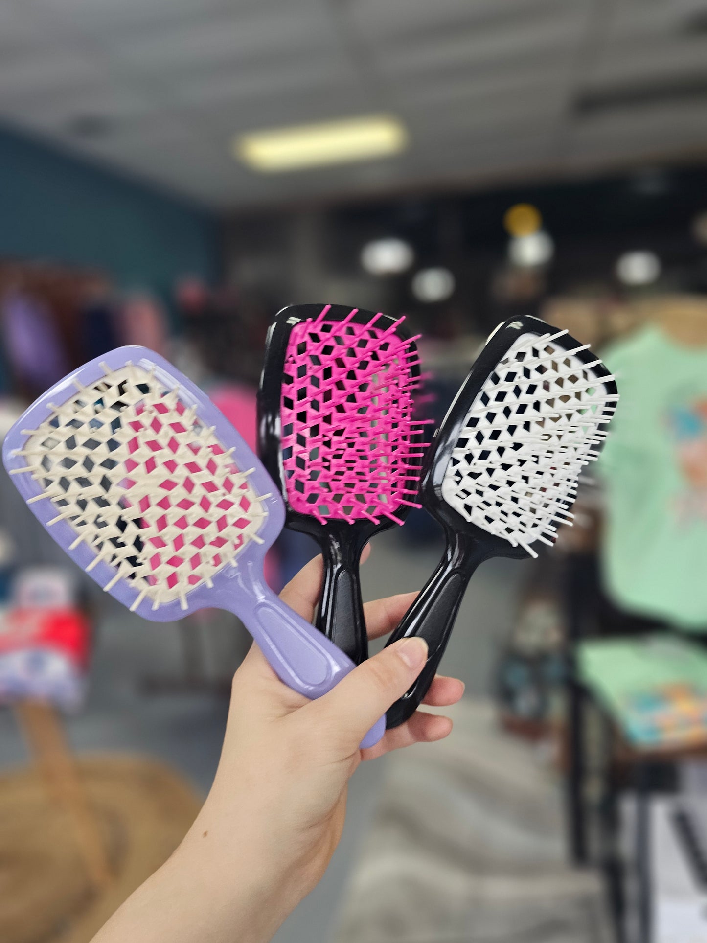 TIK TOK DETANGLING HAIR MASSAGE COMB BRUSH