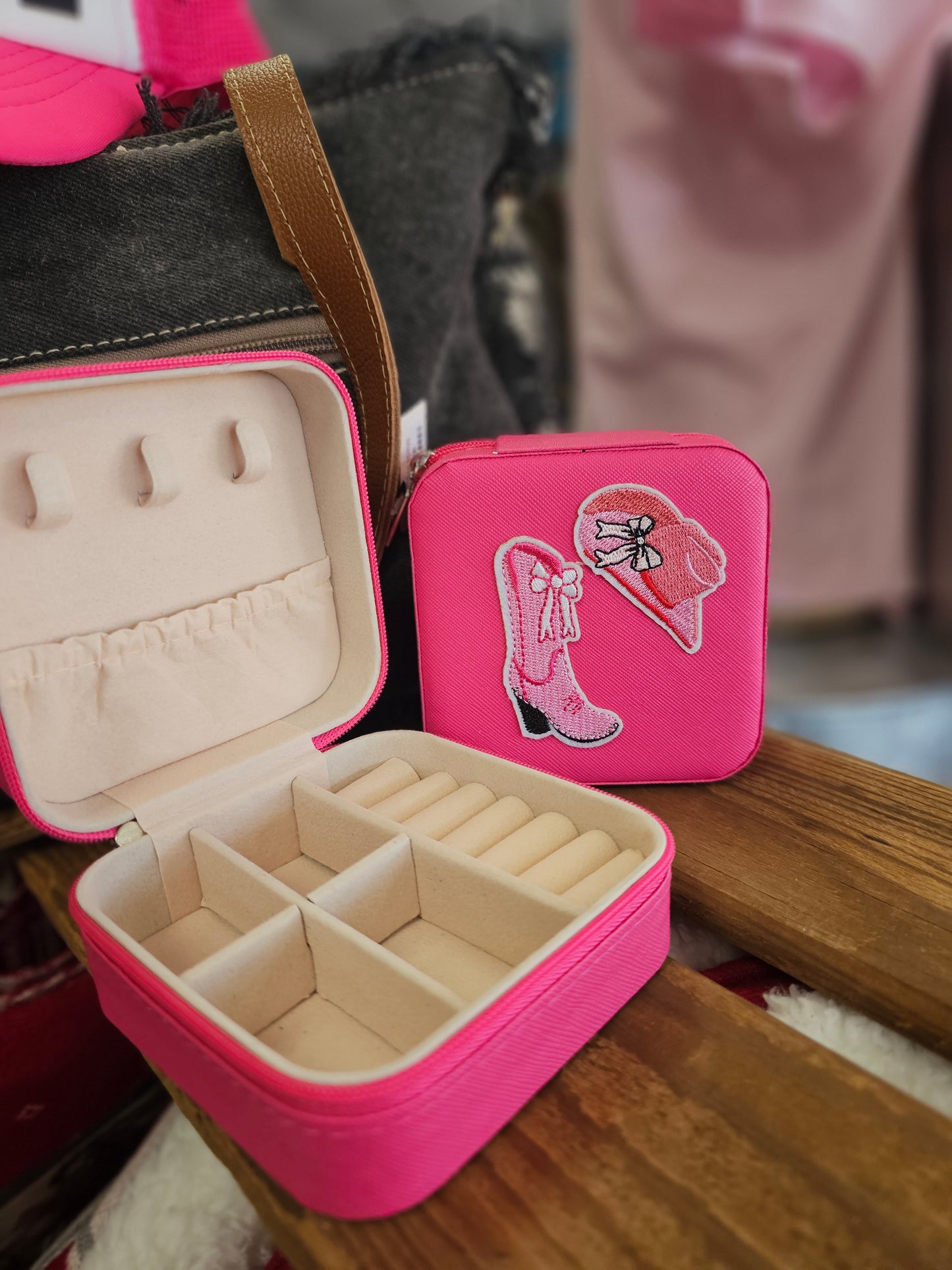 Cowgirl Leather Jewelry Box - PINK